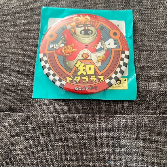 One Piece Yakara Can Badge Egghead Pythagoras limited edition - Picture 2 of 2